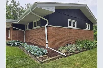 W136N7015  Claas Rd, Menomonee Falls, WI 53051 - Photo 52