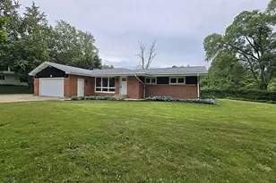 W136N7015 Claas Rd, Menomonee Falls, WI 53051 - Photo 54