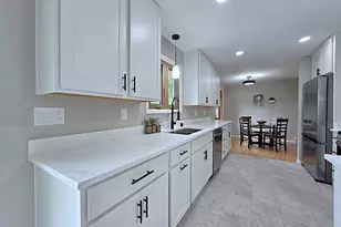 W136N7015 Claas Rd, Menomonee Falls, WI 53051 - Photo 2