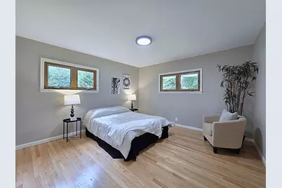 W136N7015  Claas Rd, Menomonee Falls, WI 53051 - Photo 32