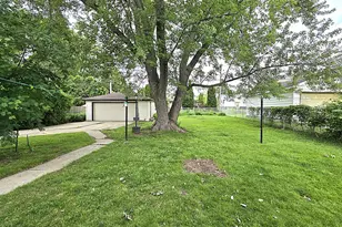 3627 S 86th St, Milwaukee, WI 53228 - Photo 40