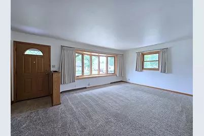 3627 S 86th St, Milwaukee, WI 53228 - Photo 12