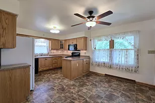 3627 S 86th St, Milwaukee, WI 53228 - Photo 2
