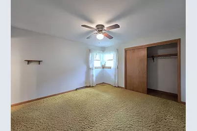 3627 S 86th St, Milwaukee, WI 53228 - Photo 18