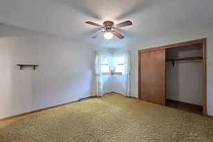 3627 S 86th St, Milwaukee, WI 53228 - Photo 18