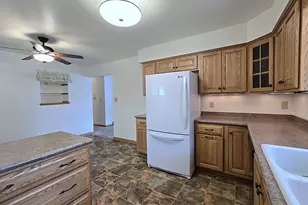 3627 S 86th St, Milwaukee, WI 53228 - Photo 8