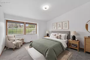 390 Dustin Dr, Brookfield, WI 53045 - Photo 6