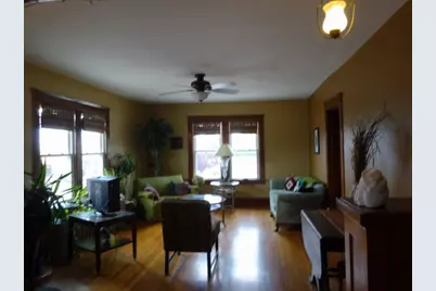 3401  Douglas Ave, Racine, WI 53402 - Photo 14