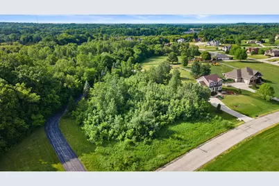 S63W22755  Garrett Dr, Vernon, WI 53189 - Photo 8