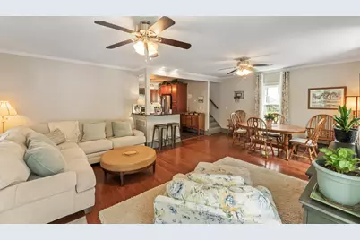 340  Park Ave #342, Pewaukee, WI 53072 - Photo 4