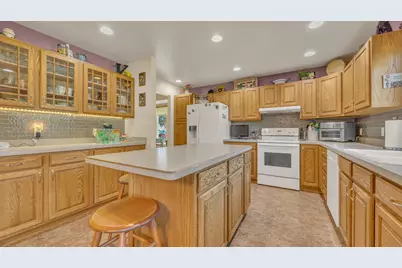 5118  Moenning Rd, Sheboygan, WI 53081 - Photo 10
