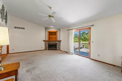 2924  Valley Vw, West Bend, WI 53095 - Photo 12