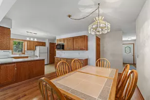 2924 Valley Ave, West Bend, WI 53095 - Photo 8