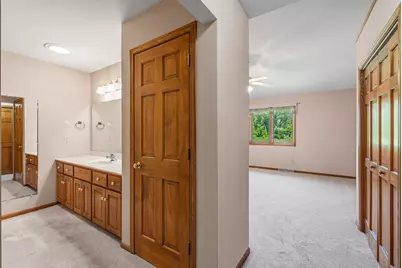 2924  Valley Vw, West Bend, WI 53095 - Photo 18