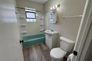 9335 W Sheridan Ave, Milwaukee, WI 53225 - Photo 8