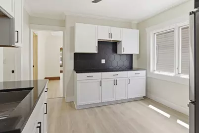 2251 S 73rd St, West Allis, WI 53219 - Photo 14