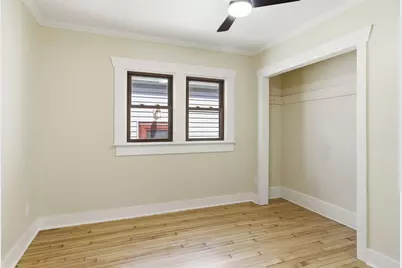 2251 S 73rd St, West Allis, WI 53219 - Photo 10