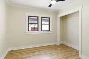 2251 S 73rd St, West Allis, WI 53219 - Photo 10