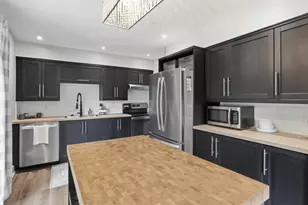 178 W Pembroke Way, Wales, WI 53183 - Photo 2