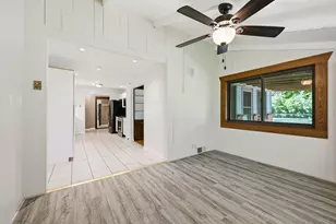 611 W Mequon Rd, Mequon, WI 53092 - Photo 16