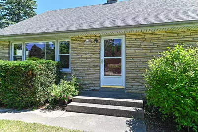 W156N8008  Pilgrim Rd, Menomonee Falls, WI 53051 - Photo 50