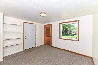 W156N8008  Pilgrim Rd, Menomonee Falls, WI 53051 - Photo 28