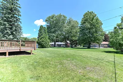W156N8008  Pilgrim Rd, Menomonee Falls, WI 53051 - Photo 36