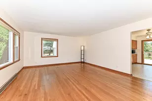W156N8008 Pilgrim Rd, Menomonee Falls, WI 53051 - Photo 2