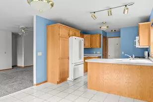 2312 Virginia Dr, Manitowoc, WI 54220 - Photo 8