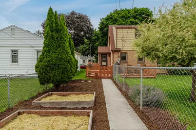 3450 N 89th St, Milwaukee, WI 53222 - Photo 38