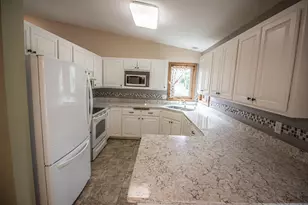 772 Acadia Ave, West Bend, WI 53095 - Photo 18