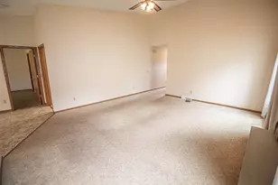 772 Acadia Ave, West Bend, WI 53095 - Photo 34