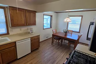 5632 S Melinda St, Milwaukee, WI 53221 - Photo 2