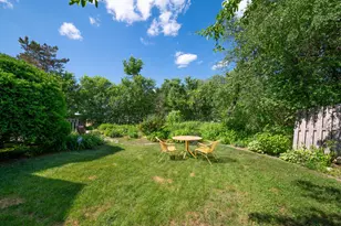 8586 N Meadowside Ct, Brown Deer, WI 53223 - Photo 22