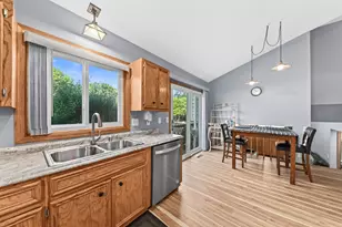 8586 N Meadowside Ct, Brown Deer, WI 53223 - Photo 10