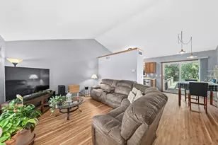 8586 N Meadowside Ct, Brown Deer, WI 53223 - Photo 2