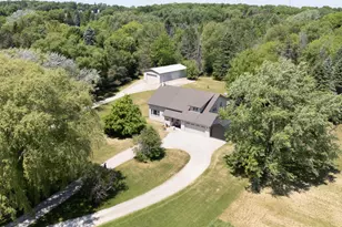 N128W17358 Holy Hill Rd, Germantown, WI 53022 - Photo 4