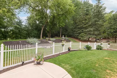 W291N4273  Prairie Wind Cir, Delafield, WI 53072 - Photo 28