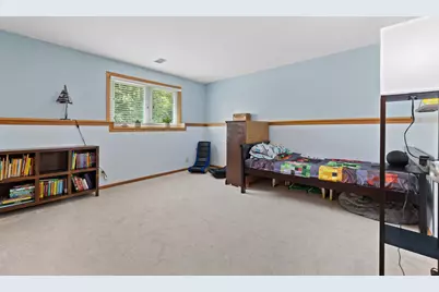 N49W14033  Brook Falls Dr, Menomonee Falls, WI 53051 - Photo 18