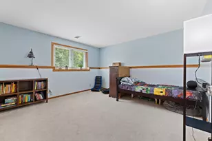 N49W14033 Brook Falls Dr, Menomonee Falls, WI 53051 - Photo 18