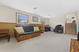 N49W14033 Brook Falls Dr, Menomonee Falls, WI 53051 - Photo 16