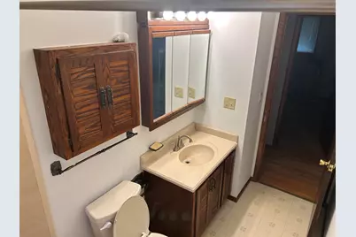 6420 N 49th St, Milwaukee, WI 53223 - Photo 14