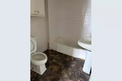 413  10th St, Racine, WI 53403 - Photo 22