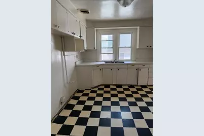 413  10th St, Racine, WI 53403 - Photo 18