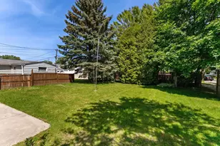 1528 Ashland Ave, Sheboygan, WI 53081 - Photo 6
