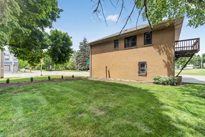 1744  Rapids Dr, Racine, WI 53404 - Photo 18