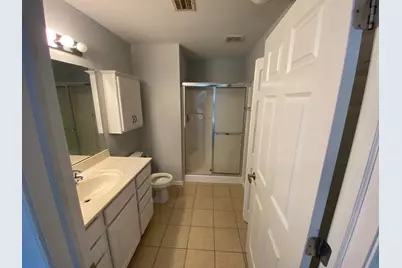 9275 S 51st St, Franklin, WI 53132 - Photo 12