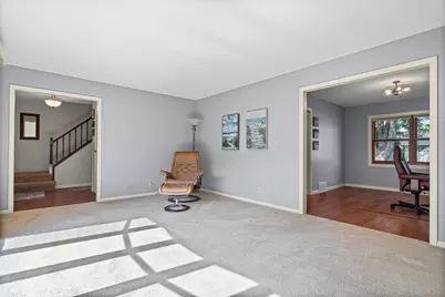 725  Hanson Ct, Onalaska, WI 54650 - Photo 6