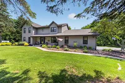 N6W31264  Alberta Dr, Delafield, WI 53018 - Photo 2