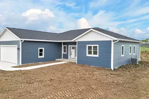 2906 Stonebrook Dr, Sheboygan, WI 53081 - Photo 34